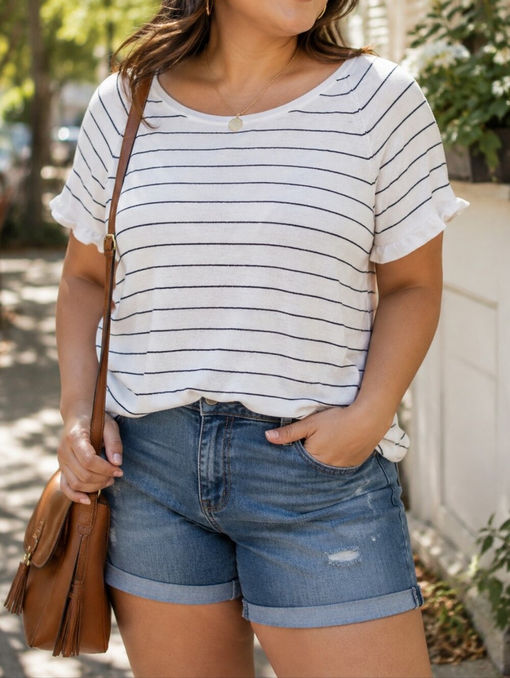 NWT GAP White Navy Striped Short Sleeve Sweater Tee Knit Top Soft Lightweight